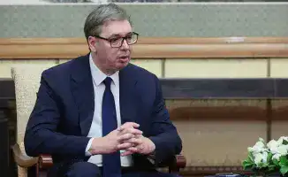 Президент Сербии Александр Вучич выразил обеспокоенность по поводу действий Турции, особенно в контексте передачи Анкарой тысячи дронов-камикадзе для вооружения Приштины. Он отметил, что такое поведение Турции вызывает у него ужас и подчеркивает растущее 