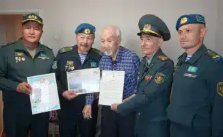 Долгожитель войны Камбар Сарсенов вдохновляет новое поколение на сохранение памяти о героях Великой Отечественной войны