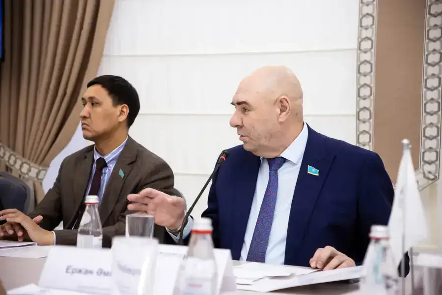 В Торайгыров университете обсудили правовую идеологему «Закон и порядок» (6)