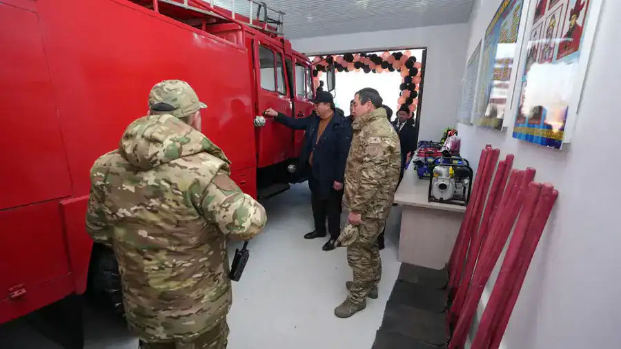 Глава МЧС открыл добровольный пожарный пункт в Бакырлы (10)