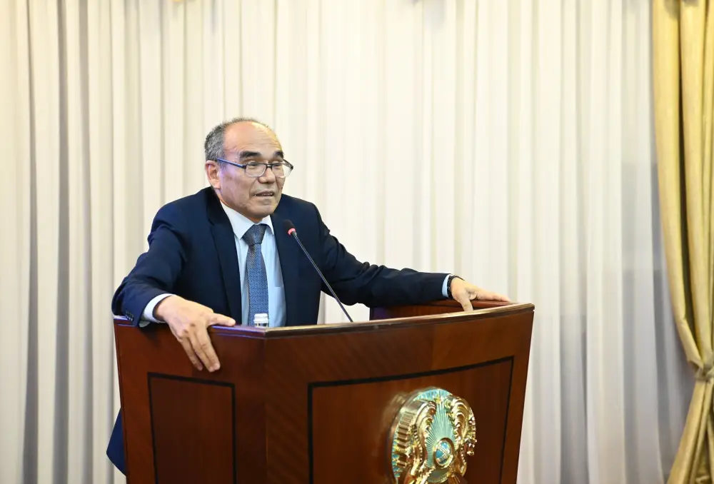 Состоялась республиканская научно-познавательная конференция «Еркін Әуелбеков: заманның заңғар тұлғасы» (5)