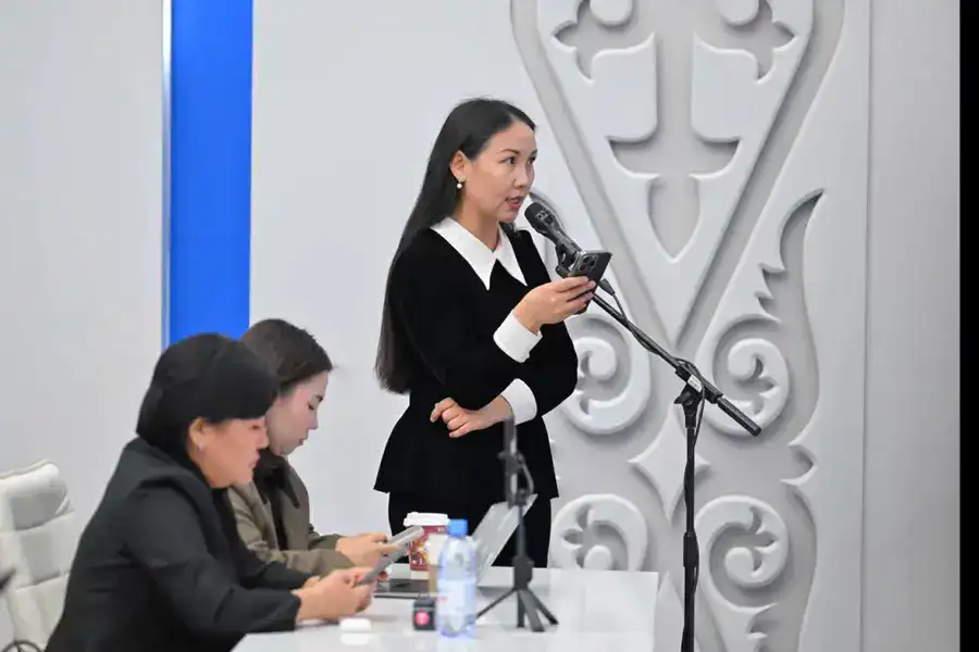 Как развивается область Абай: Берик Уали рассказал о планах на будущее на площадке Службы центральных коммуникаций (10)