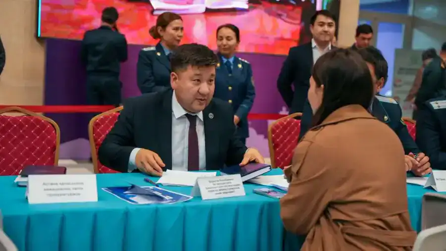 Общереспубликанская акция «Народный юрист» проведена во всех регионах Казахстана (4)
