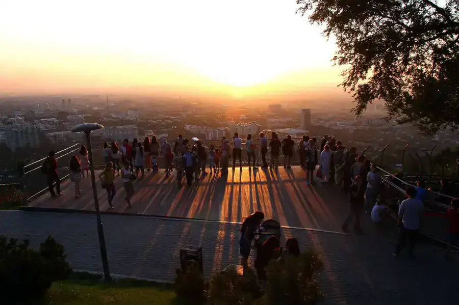 Инвестиции в туризм Алматы выросли до 113 млрд тенге за январь – сентябрь 2025 года (4)