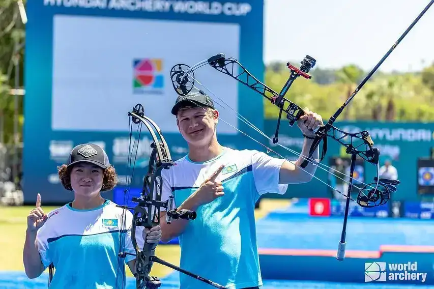 Аким Акмолинской области Марат Ахметжанов поздравил лучника Андрея Тютина с исторической победой на чемпионате Азии в Дакке (Бангладеш) (2)