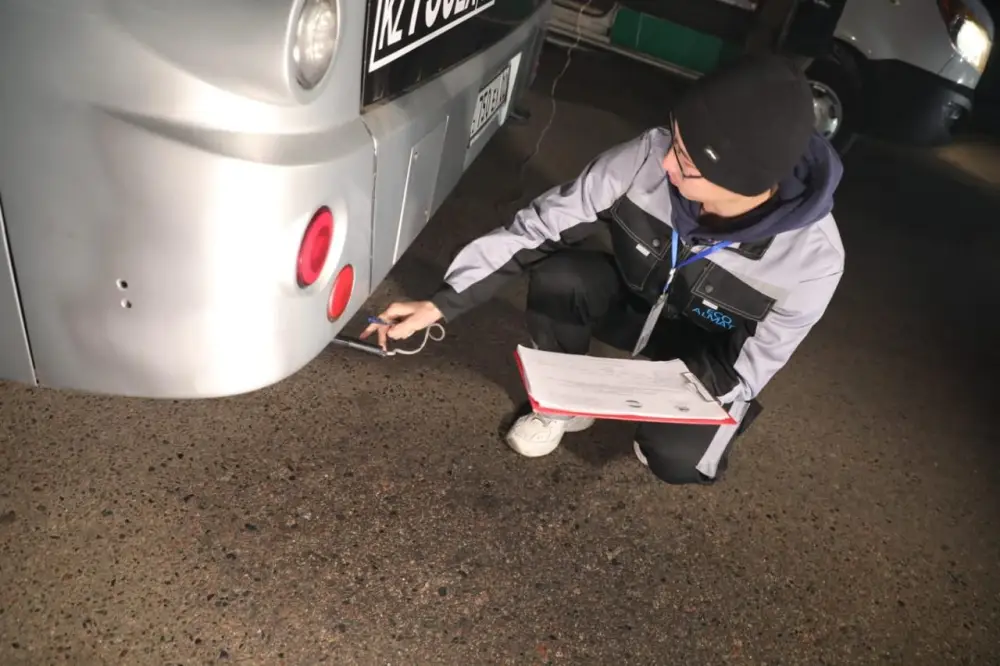 Экологические службы Алматы усилили проверки транспорта в рамках плана по улучшению качества воздуха (3)