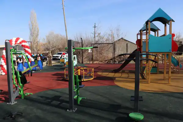 В Жуалынском районе открыты новые спортивные объекты (7)