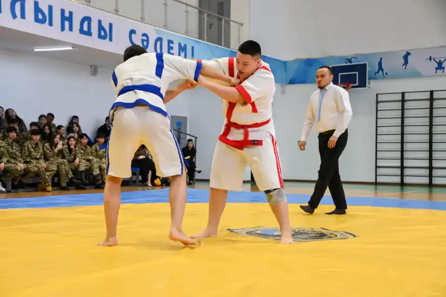 В Астане определили победителя «Жас сарбаз барысы» среди учащихся школ и колледжей (6)