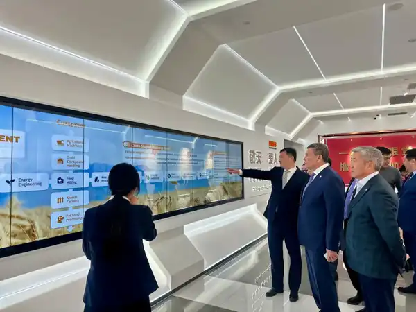 Ключевой шаг в развитии сотрудничества: в провинции Цзянсу открыт Центр обслуживания инвесторов СКО (2)