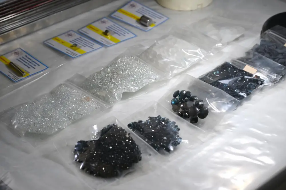 Аким Алматы ознакомился с работой ключевого ядерного института страны (4)