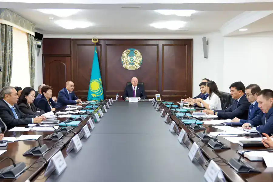 Во исполнение поручения Главы государства по совершенствованию процесса отбора на судейские должности и обеспечению его справедливости с использованием цифровых технологий, Высший Судебный Совет ведёт активную работу по созданию современной цифровой инфраструктуры (5)