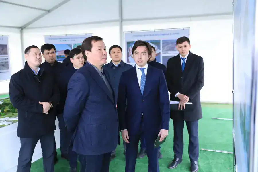 В Актобе началось строительство трёх масштабных объектов — драматического театра, стадиона и спортивного комплекса (3)