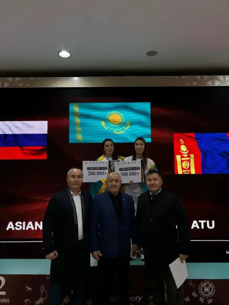 Чемпионат Азии по асык ату: столичные участницы стали победительницами (2)