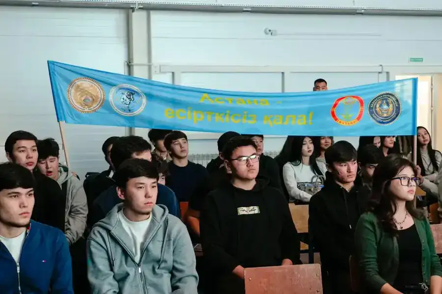 «Астана - город без наркотиков»: блогеры и спортсмены рассказали столичным студентам о вреде наркотических веществ (9)