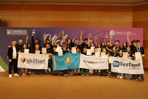 Столичные школьники установили рекорд на международной олимпиаде в Италии (5)