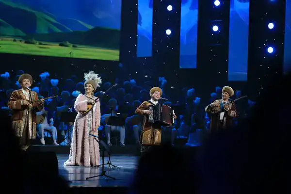 90-летний рубеж: Казахская государственная академическая филармония имени Жамбыла отметила юбилей (7)