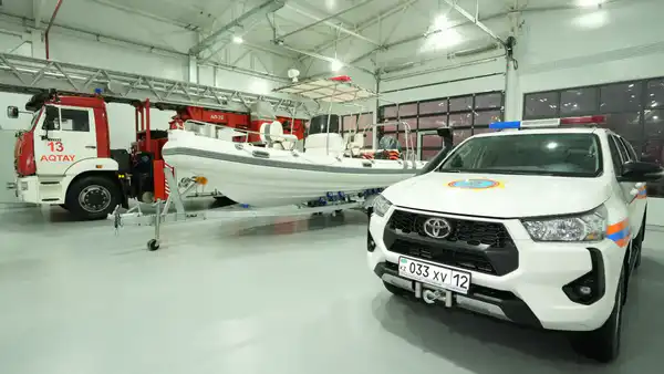 Глава МЧС открыл на побережье Каспия новую пожарно-спасательную часть (5)