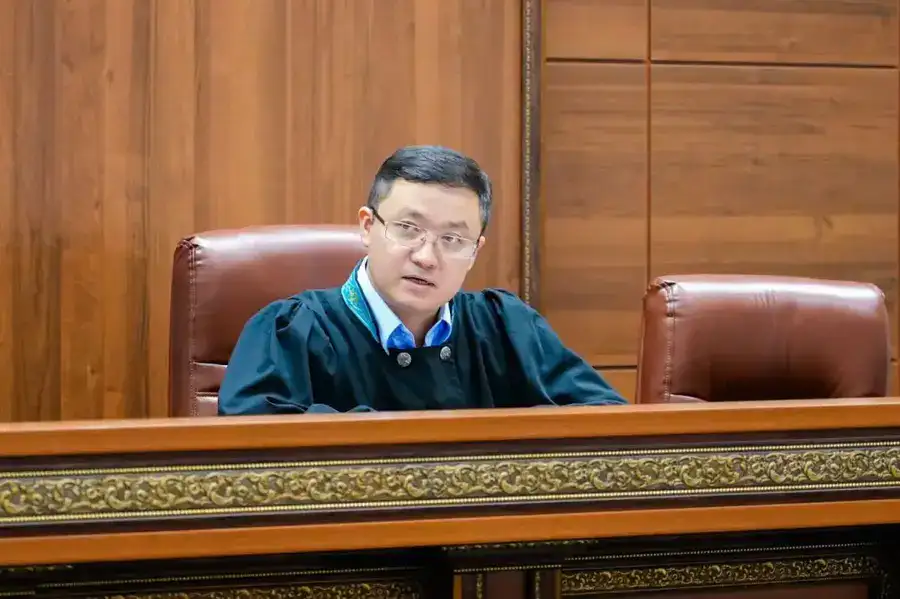 «Закон и порядок»: показательный суд инсценировали для студентов в Астане (2)