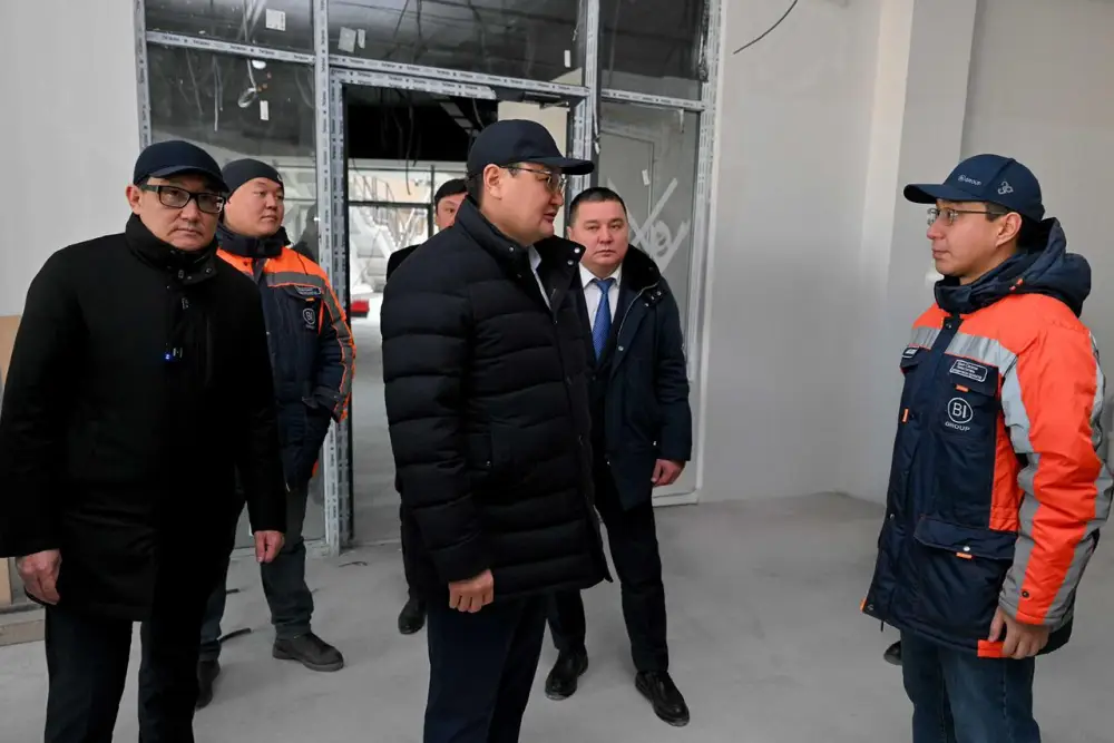 Строительство Дворца школьников на 500 мест в Семее ведется ускоренными темпами (9)