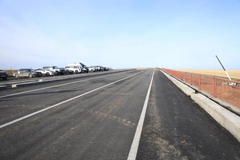 На реализацию 186 дорожных проектов в Актюбинской области направлено 68 млрд тенге (3)