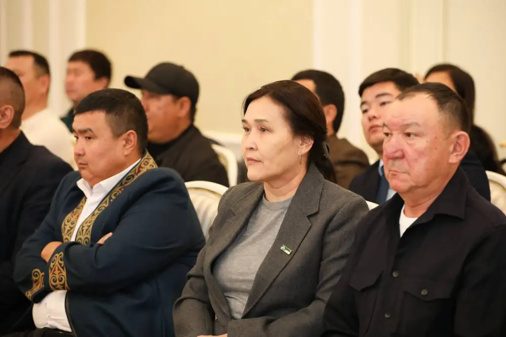 В Мангистау прошла республиканская конференция, посвященная 150-летию Тобанияза Алниязулы (5)