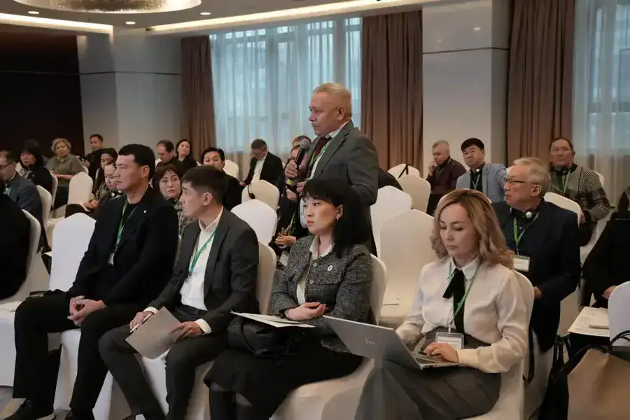 12 ноября 2025 года в г. Астана проходило заключительное совещание по утверждению обновленного Национального плана выполнения обязательств Стокгольмской конвенции о стойких органических загрязнителях (2)