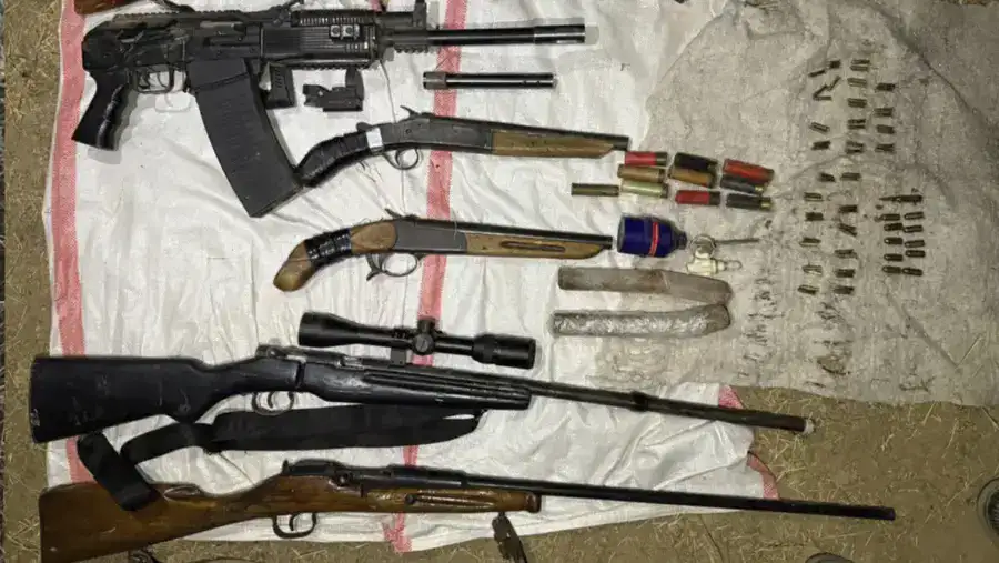 Об изъятии оружия и боеприпасов (4)