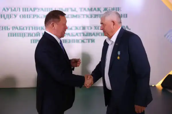 В Костанайской области отметили День работников сельского хозяйства (4)