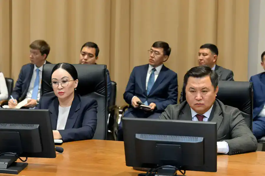 Прошло расширенное аппаратное совещание (10)