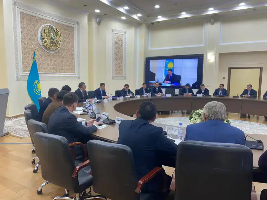 Олжас Сапарбеков провел встречу с населением области Жетысу (4)