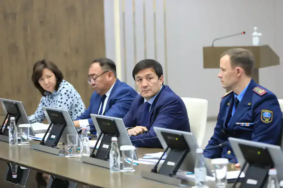 Свыше 137 тысяч актюбинцев обеспечены лекарствами в рамках гарантированной государственной помощи (2)