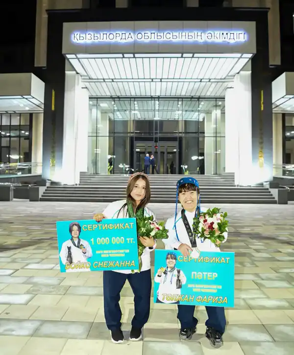 Глава региона встретился с чемпионами мира по парапауэрлифтингу (7)