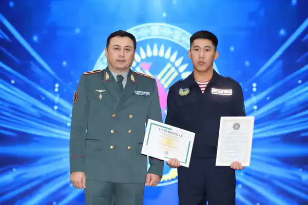 Гвардейцам вручили ещё 400 сертификатов в рамках конкурса «Срочник 2.0» (2)