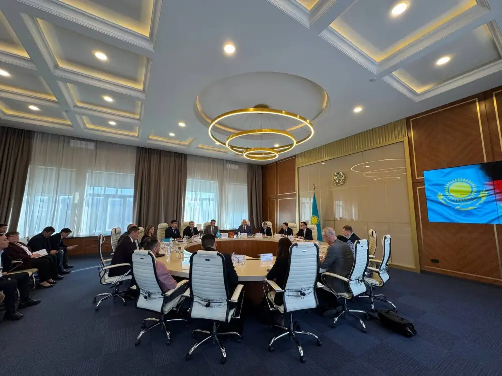 Аким ВКО обсудил с делегацией Германии вопросы расширения сотрудничества (5)