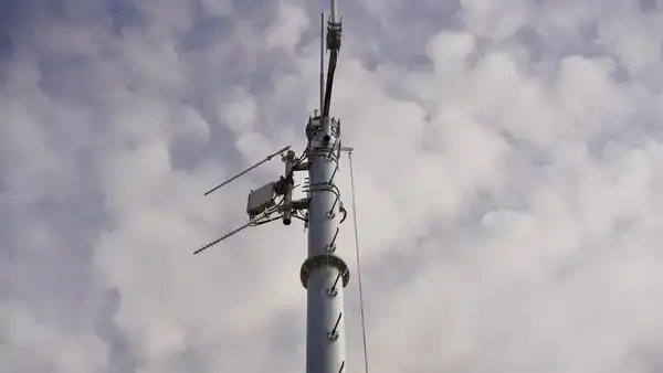 Первая в регионе солнечная базовая станция Huawei обеспечит качественный 4G-сигнал на трассе Қонаев–Талдыкорган (2)