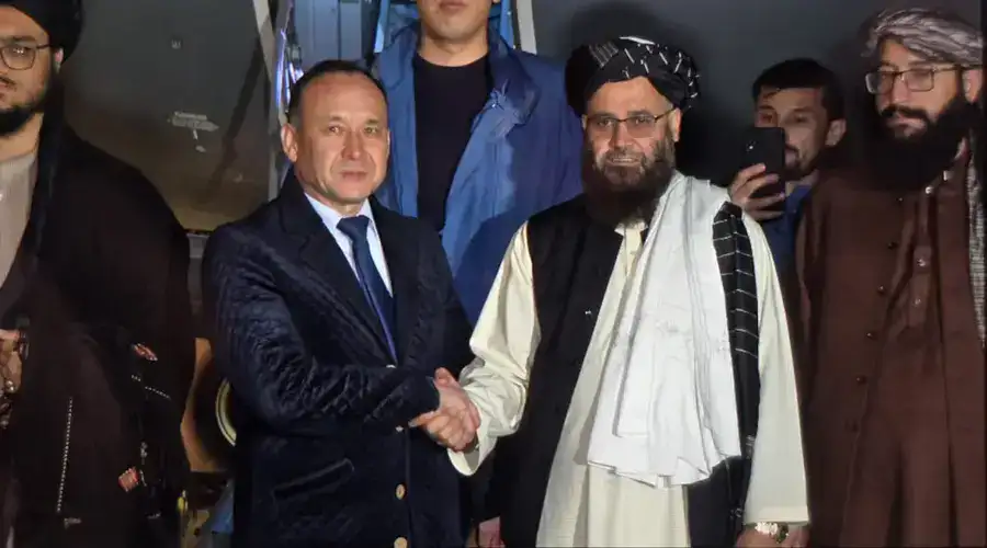 Казахстан направил гуманитарную миссию в Афганистан (4)