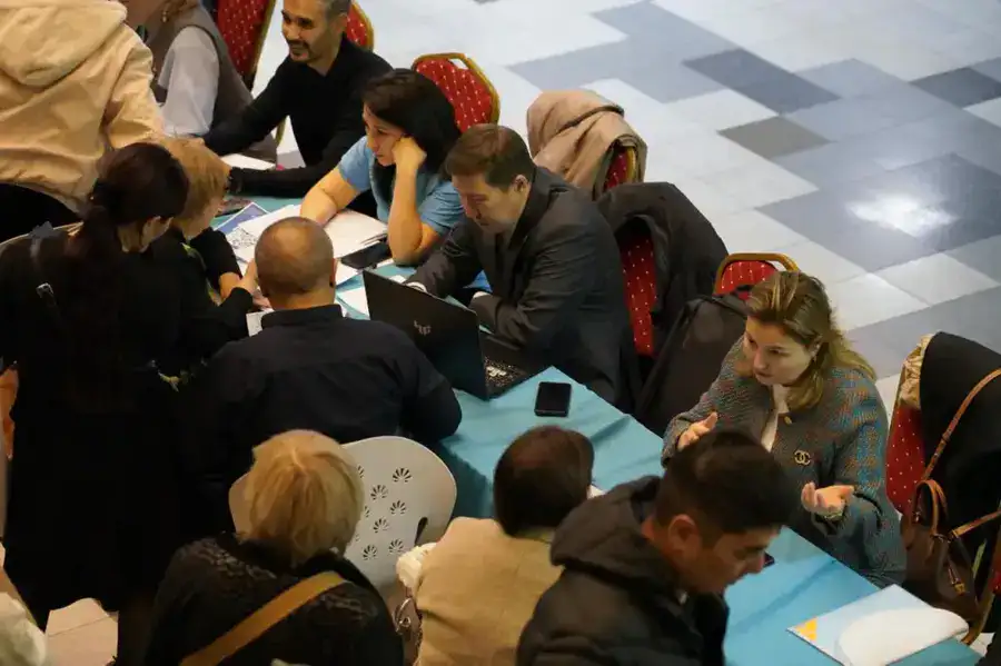 «Народный юрист»: жители столицы получили юридические консультации от специалистов (4)