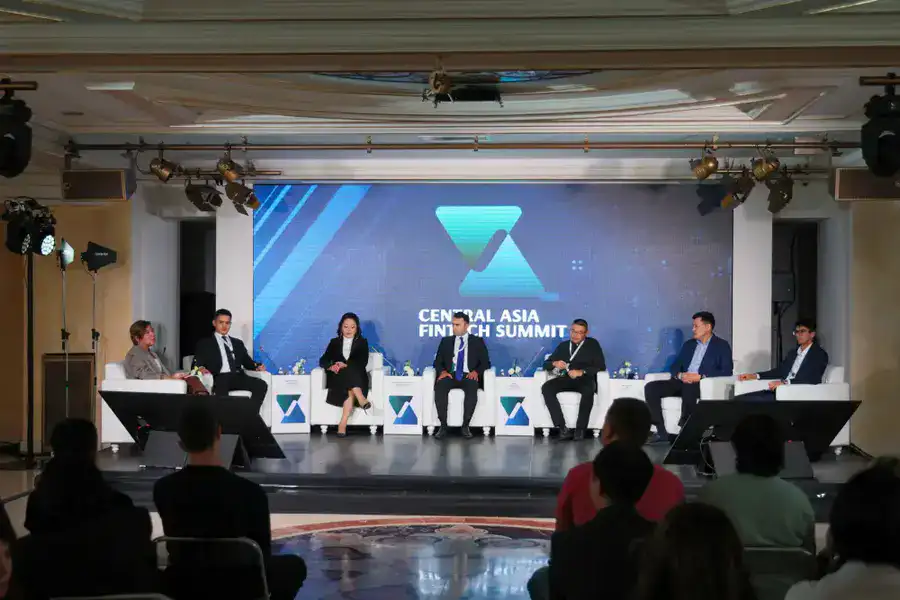 Казахстан формирует экономику данных: Олжас Тулеуов представил новую модель развития национальной статистики на Central Asia Fintech Summit (4)