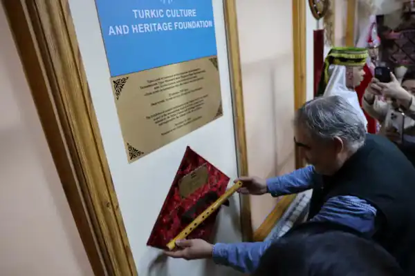 В Астане открылась экспозиция тюркских музыкальных инструментов (5)