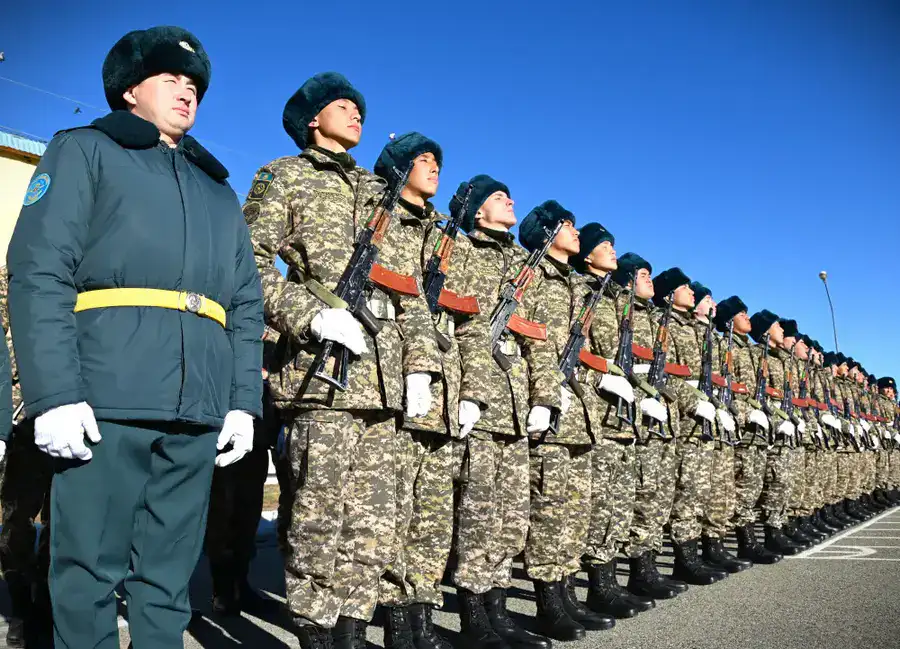 Более 1500 молодых десантников принесли Военную присягу (3)