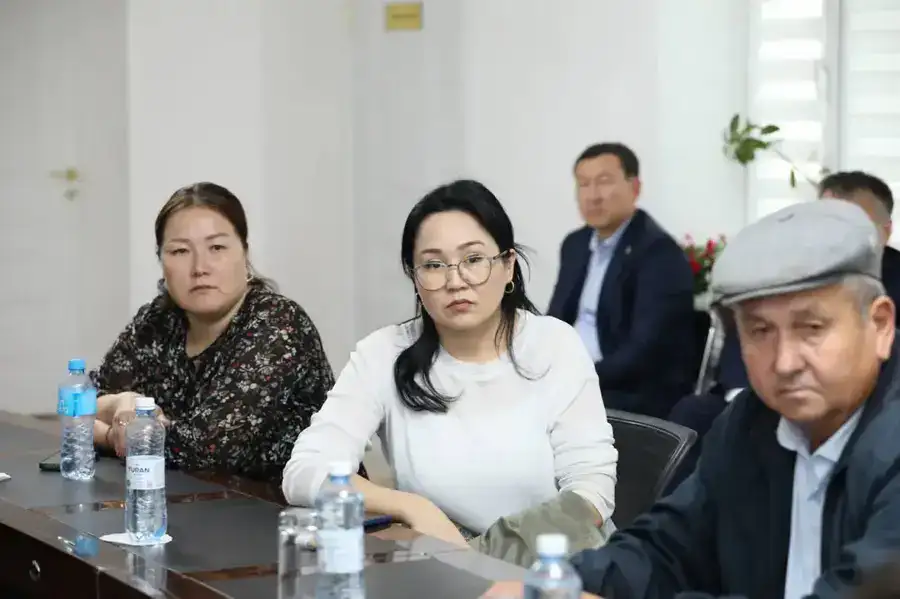 Нурдаулет Килыбай принял жителей Каракиянского района по личным вопросам (7)