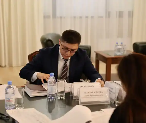 МНЭ, Нацбанк и АРРФР начали серию совещаний по разъяснению Программы совместных действий на 2026–2028 годы (2)