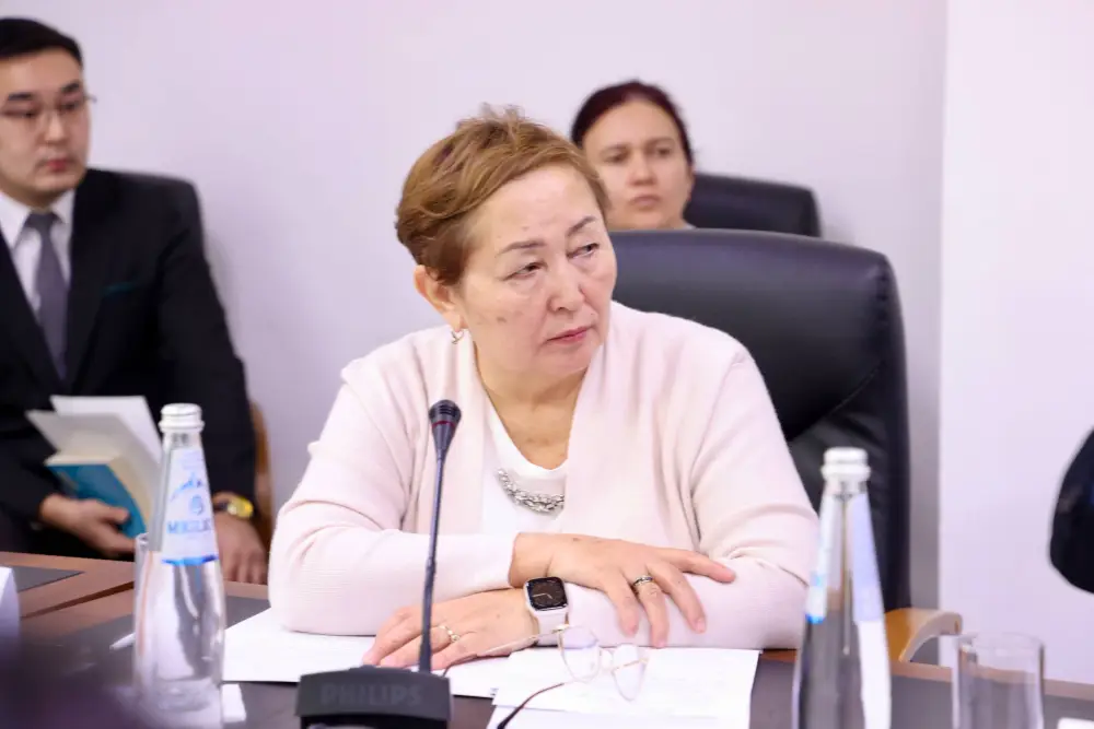 В Академии правосудия при Высшем Судебном Совете состоялась диалоговая площадка «Ашық алаң» на тему «Судебная защита прав и свобод человека, гражданина и личности в уголовной юстиции» (3)