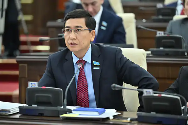 Депутат Мажилиса Асхат Аймагамбетов 