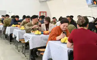 Международное сотрудничество в армии: встреча родителей солдат с заместителем министра обороны Казахстана