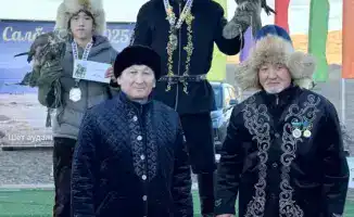 На крыльях удачи: беркутчи Карагандинской области завоевали вершину охоты