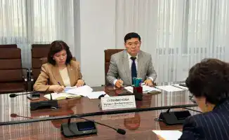 Профсоюзы как стражи прав: министр Жулдыз Сулейменова призывает к усилению общественного контроля за педагогами