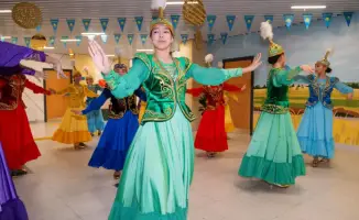 Сирье Карис: мост между культурами на встрече в «Келешек мектебі»