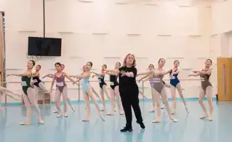 Танцы без границ: японские ученики в тени казахской хореографической школы