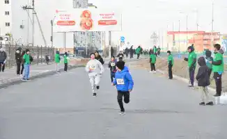 В Атырау прошёл первый марафон для отцов и сыновей с участием 500 участников